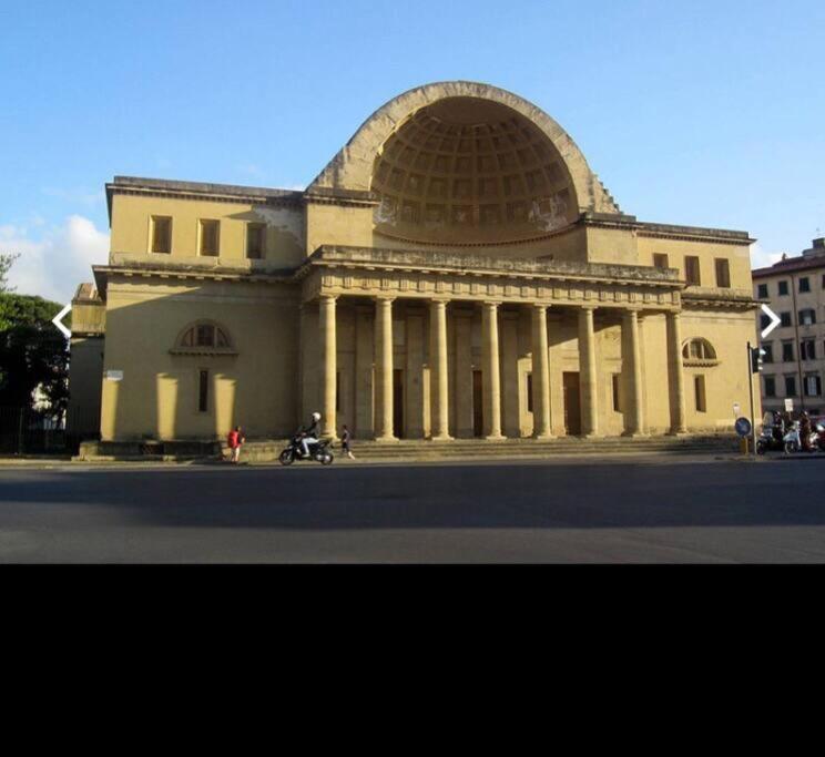 Centro Citta Con Le Comodita Livorno Buitenkant foto